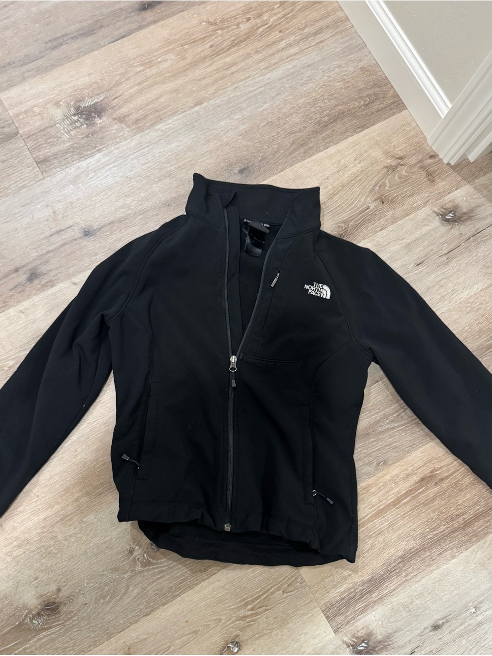 The North Face Women's Black Utility Softshell Jacket